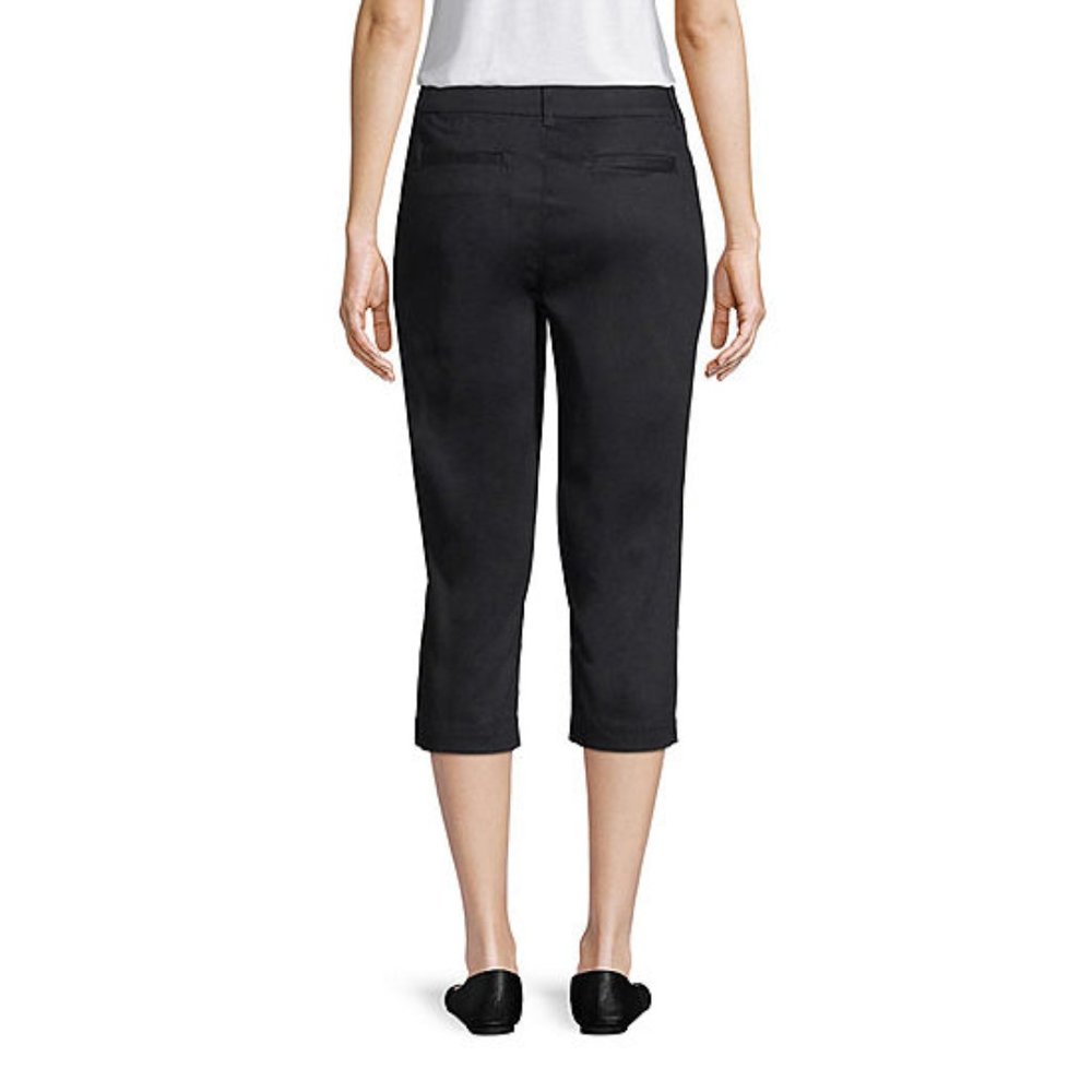 St. Johns Bay Women's Size 4 Black Secret Stretch Waistband Crop Capri Pant NWT